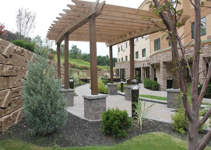 Family Hotel: Courtyard By Marriott Oneonta